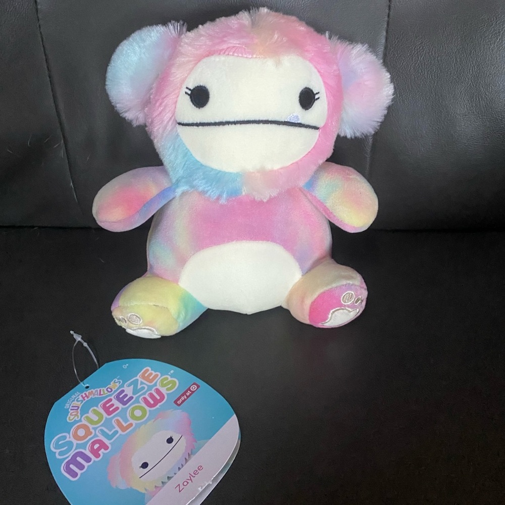 Squishmallow Squeezemallow Zaylee the Bigfoot 7.5” Stuffed Plush